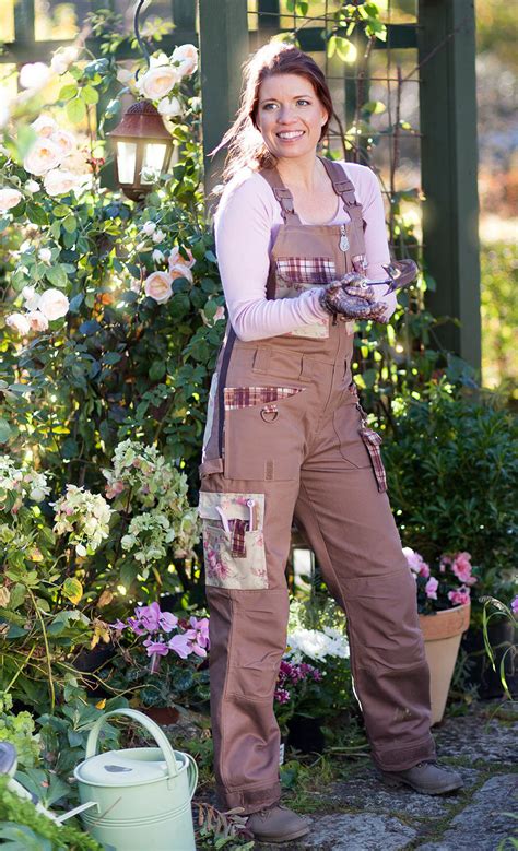 gardening clothes accessories